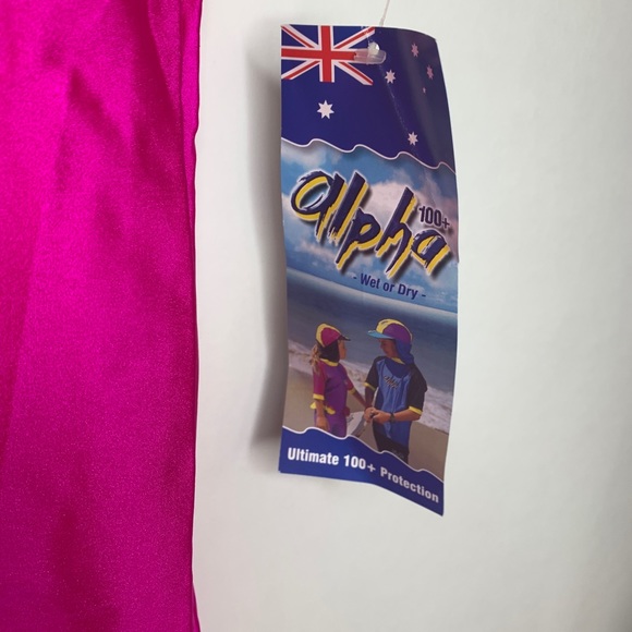 NEW • Kids • Rash Guard Short Sleeve • 12 - Picture 2 of 6